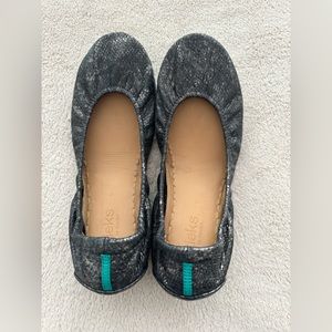 Tieks Drago